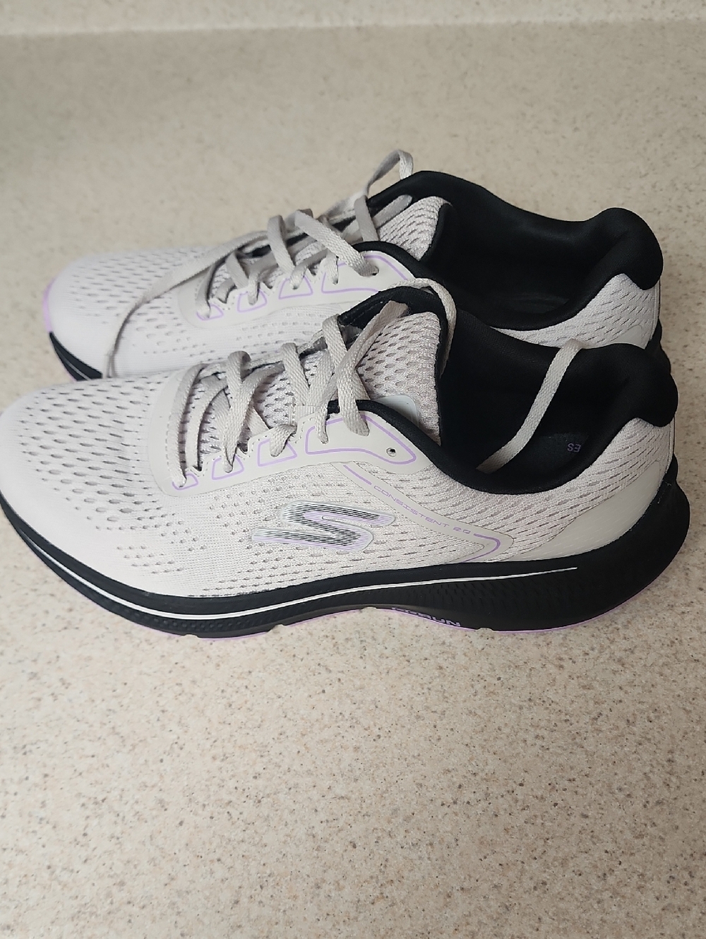 Skechers Women’s Go Run Sneakers